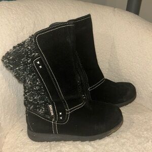 Mukluk women’s boots size 7